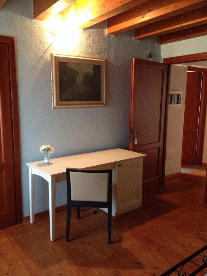 La Casa Del Borgo Bed & Breakfast Ittireddu Екстериор снимка